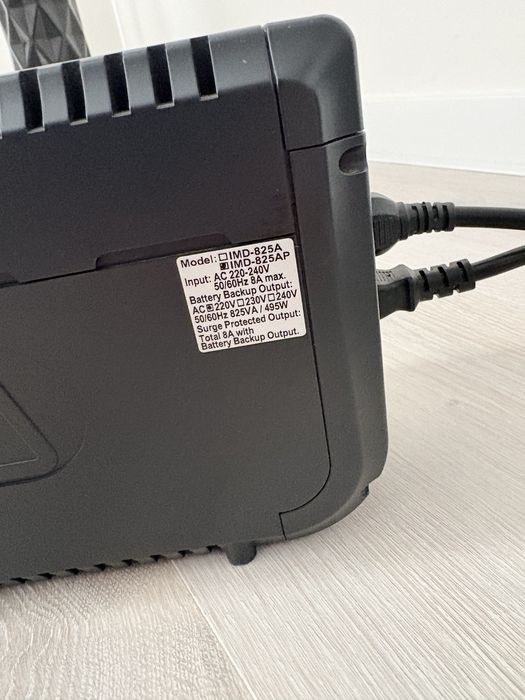 Powercom IMD 825AP
