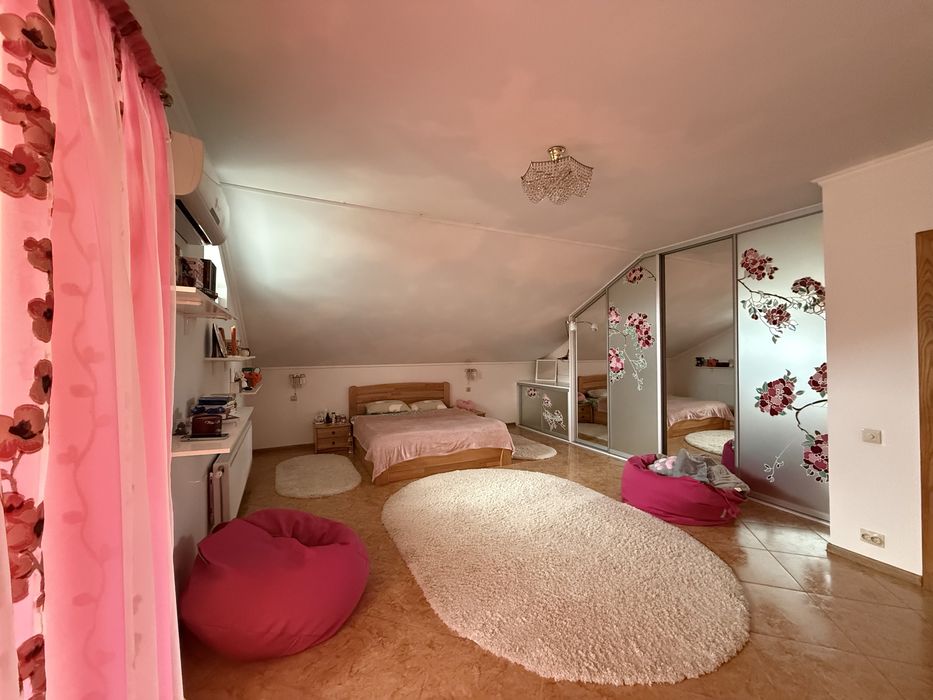 Продаж будинку з краєвидом. с.Оноківці