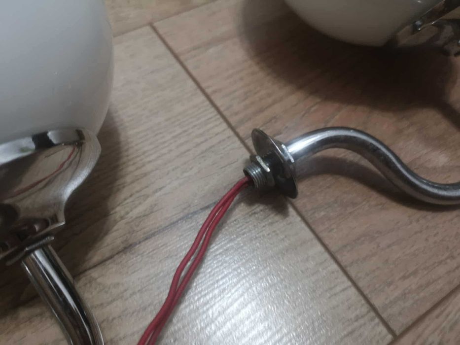 kinkiety kule lampy lustro łazienka