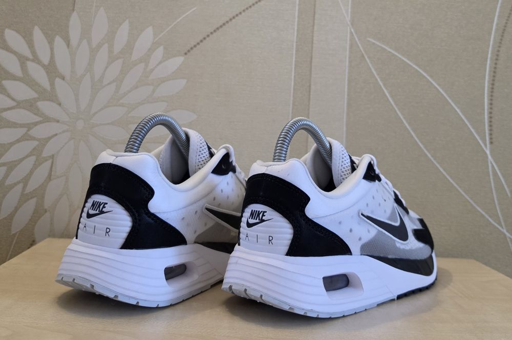 Кросівки Nike Air Max Solo оригінал розмір 36.5-37