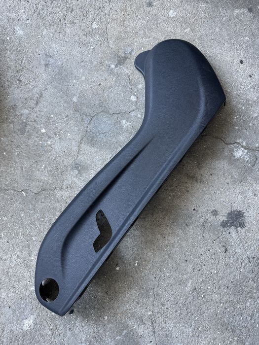 Calha banco Mercedes C Coupe 2017