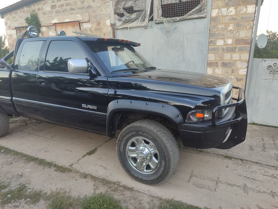 4x4 додж рам 2500