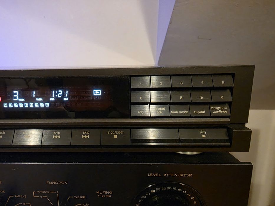 Technics SL-P250 z oryginalnym pilotem