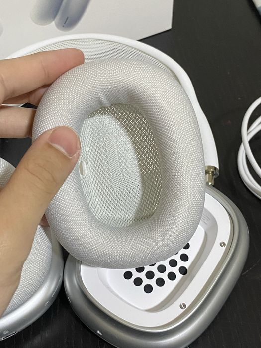 Air Pods Pro Max Brancos (Preço Negociavel)