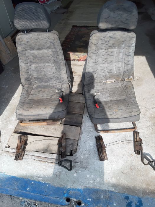 Автокресло для Жигулей от 8, 9ки 2 шт.