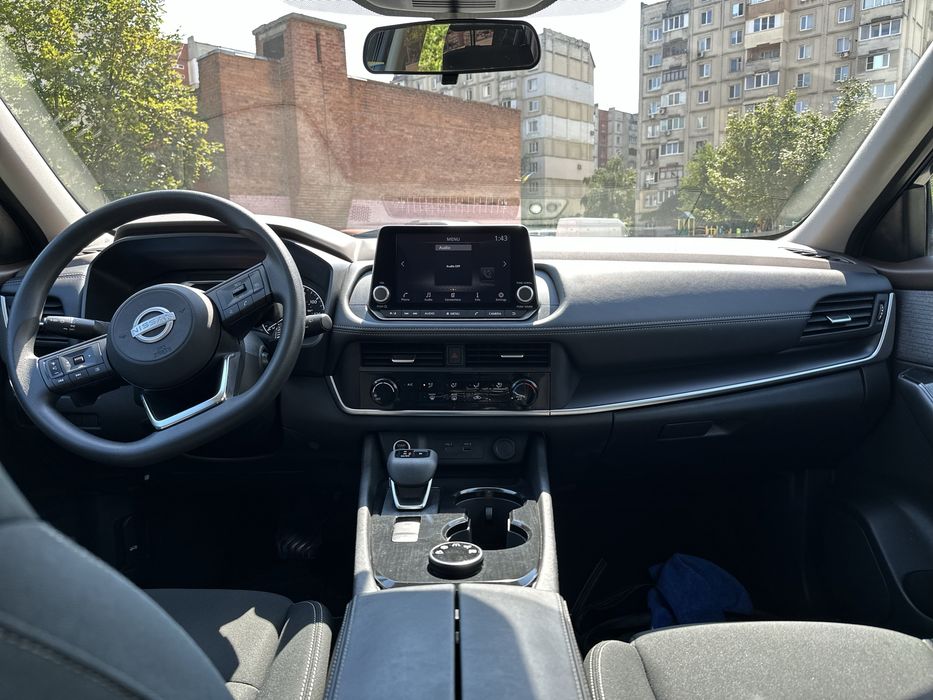 Nissan Rogue 2023 СВІЖАК