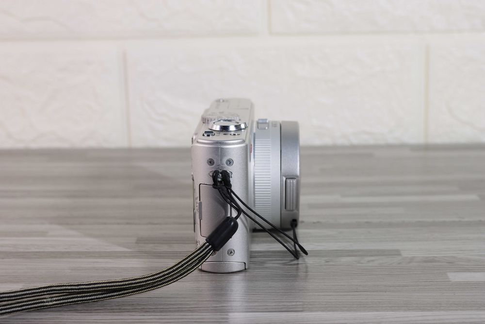 Aparat Leica D-Lux 2