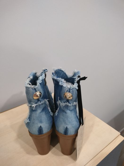 Botki Gil Santi co rozm.39