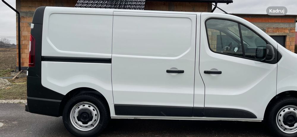 RENAULT TRAFIC III IV ćwiartka tylna prawa prawy tył poszycie L1 H1 krótki DV369 próg słupek ćwiara drzwi suwne