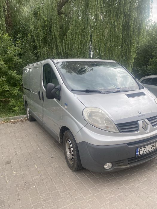 Renault  Trafic 115km  Long - Zamiana auto przyczepa kemping