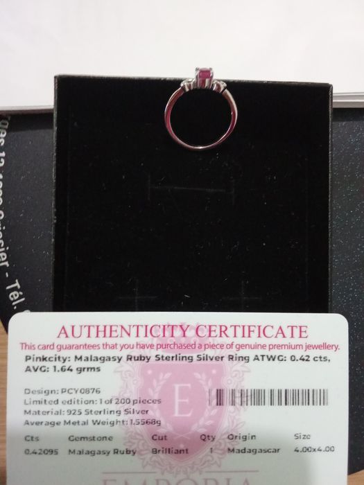 Anel de Prata com Rubi