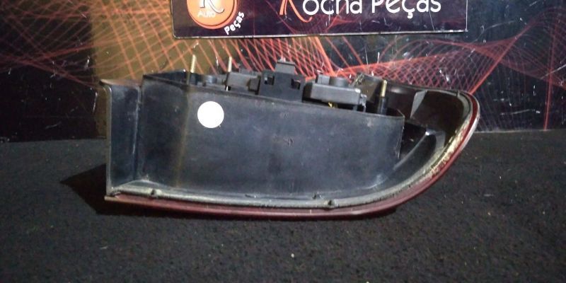 Farolim Stop Esq Seat Ibiza Iii (6K1)