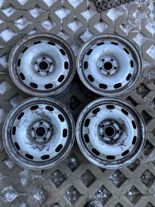 5x100 et 38 6x15j felga stalowa Vw Audi Skoda Seat