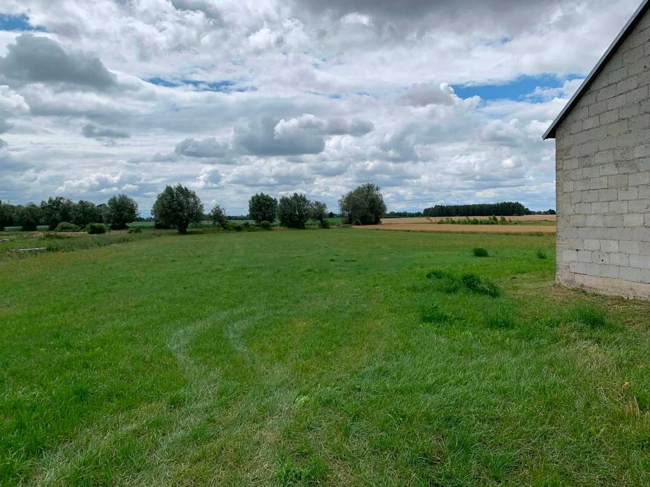 Zabudowana działka rolna