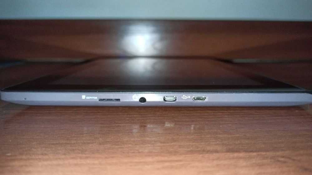 Планшет Acer Aspire Switch 10E (Windows 10), 10.1", IPS, 2/32 ГБ