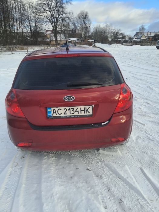 Kia ceed 1.4 бензин