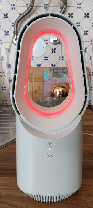 Ventilador de mesa com luzes led