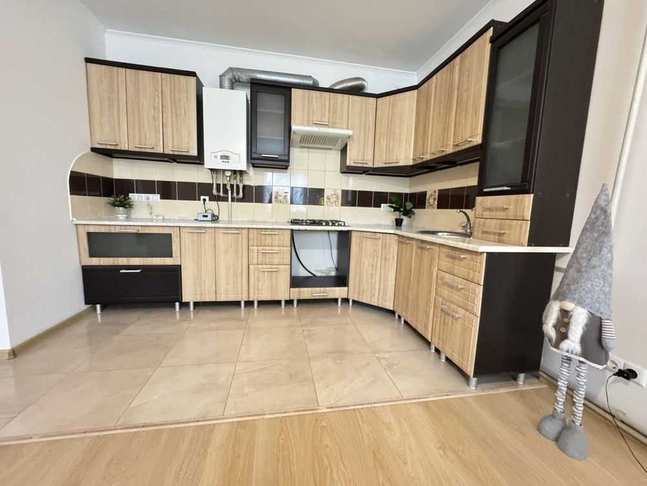 КОТЕДЖ з ремонтом!!! Виставка.