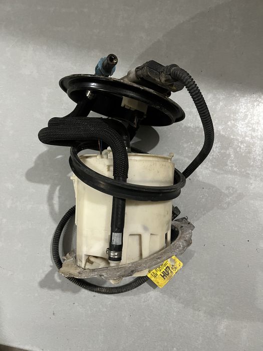 Паливний насос в зборі