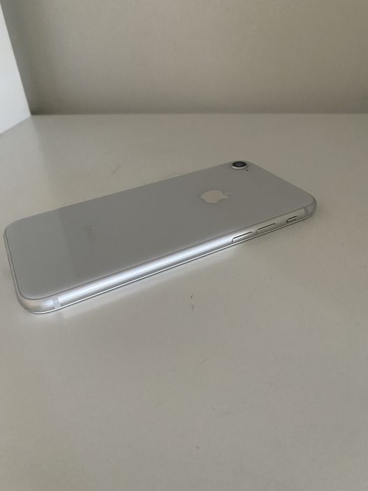 Iphone 8 - 64Gb