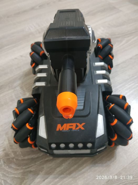 Машинка   на   батарейке