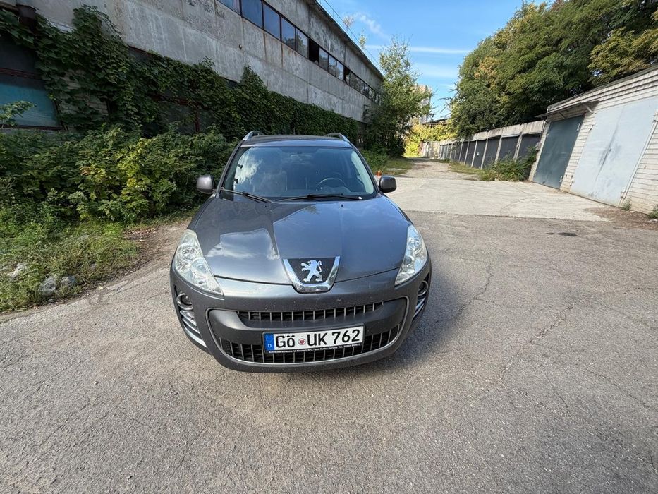 Продам Peugeot 4007