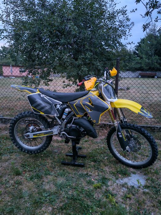 Suzuki RM 125 2t