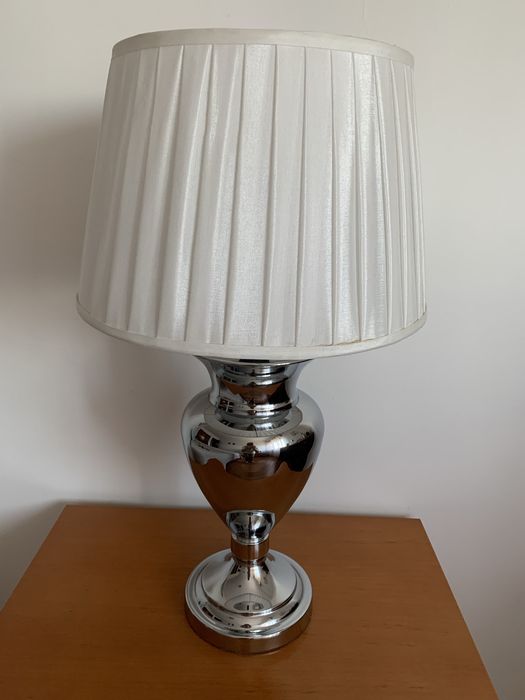 Candeeiro prateado com 58cm