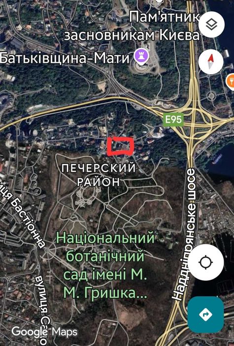 Продаж ділянки в Печерському районі Києва