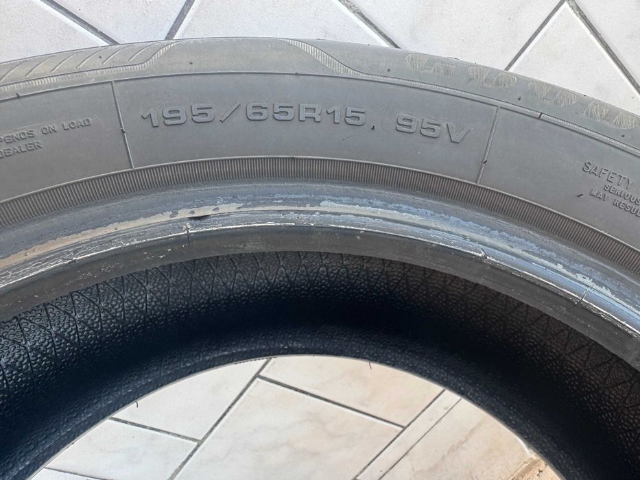 Opona Goodyear Vector 195/65/R15  4Seasons Gen-3 całoroczna
