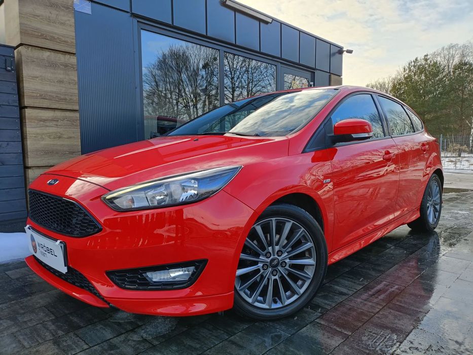 Ford Focus ST-line po serwisie Bardzo ładny