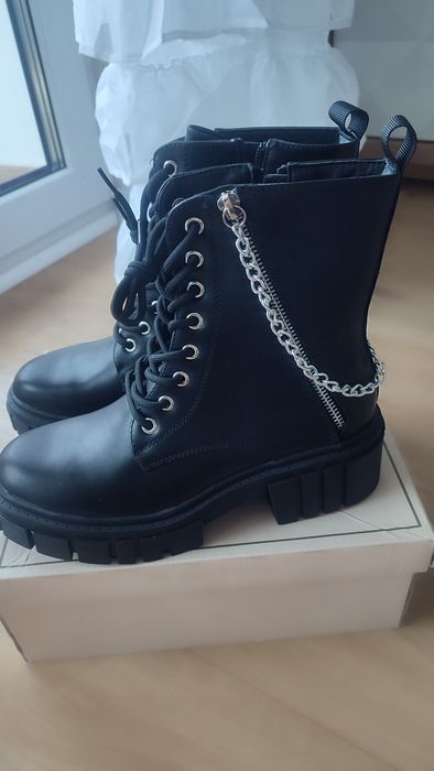 Czarna buty botki damskie 39