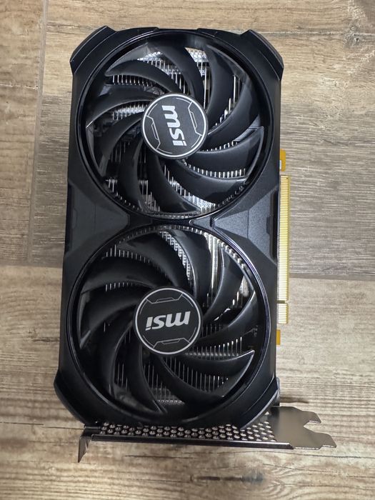 GeForce RTX 4060 Ventus 2X black 8G OC
