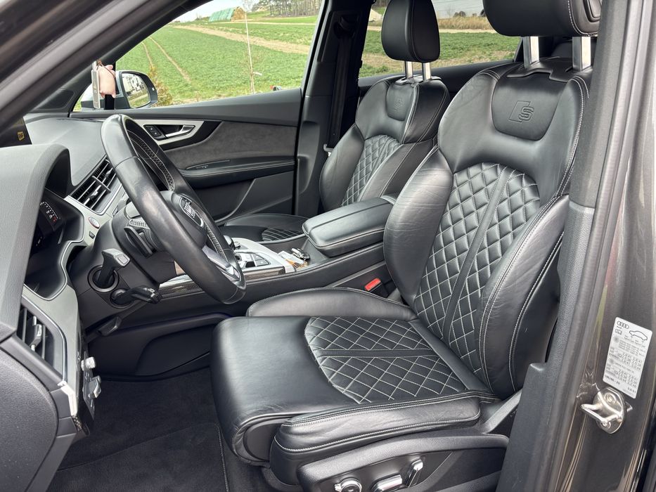 Audi sq7 quattro