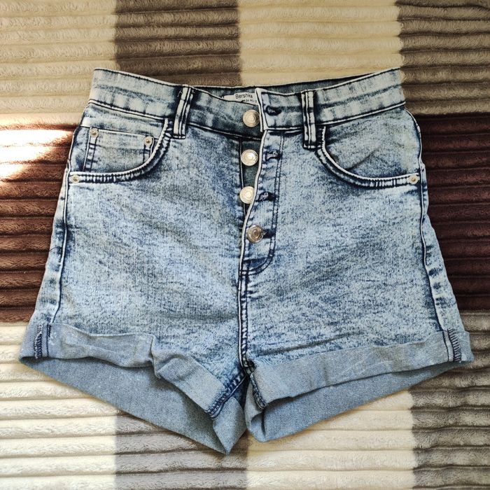 Шорты джинсовые Bershka