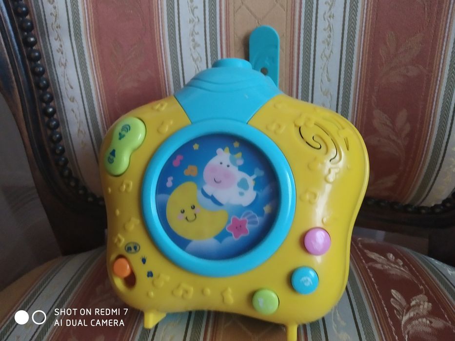 Дитяча іграшка для засинання дитини
