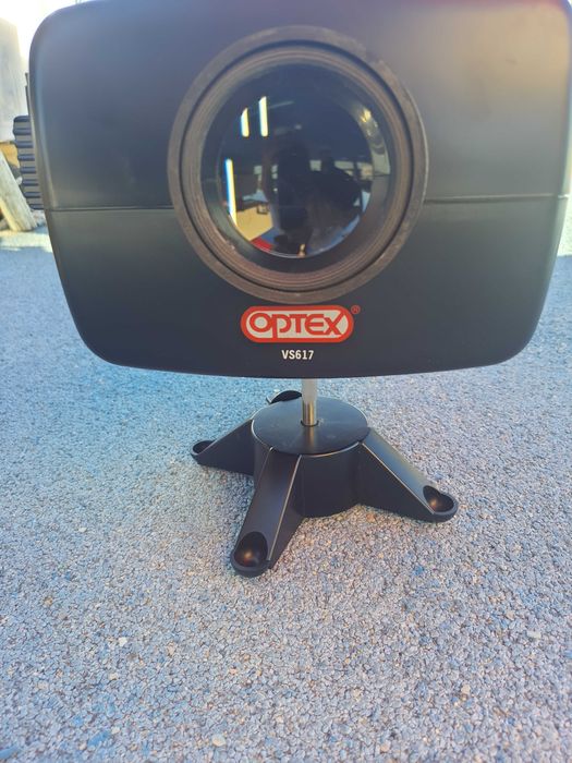 Equipamento auxiliar de digitalização de filmes, fotos e slides