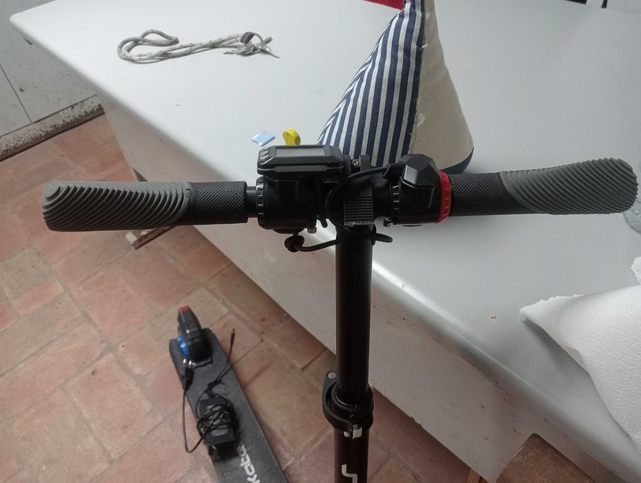 Trotinete electrica em bom estado