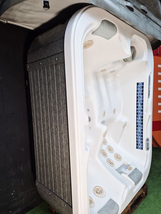 Jacuzzi ogrodowe używane 3️⃣ osobowe Dimension One