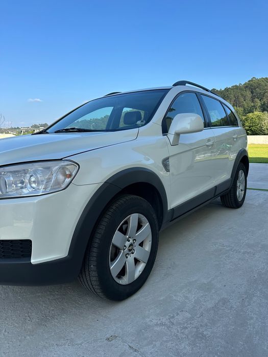 Chevrolet Captiva LS foto 3