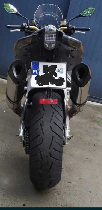 Aprilia RSV 1000 Tuono