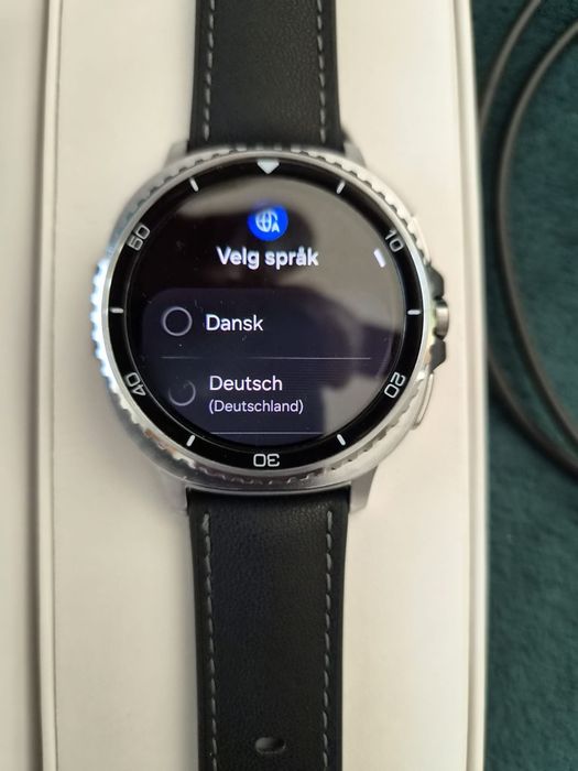Smartwatch męski SAMSUNG GALAXY WATCH8 CLASSIC 46mm Czarny L500