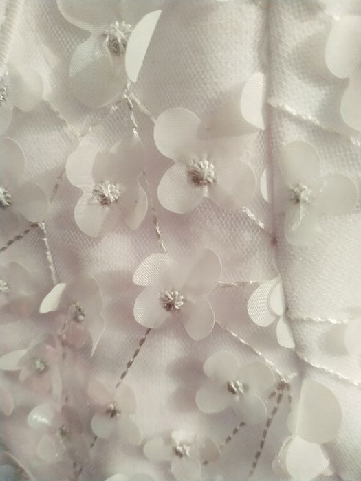 Sukienka biała chrzest 62 tiul kokarda kwiatki