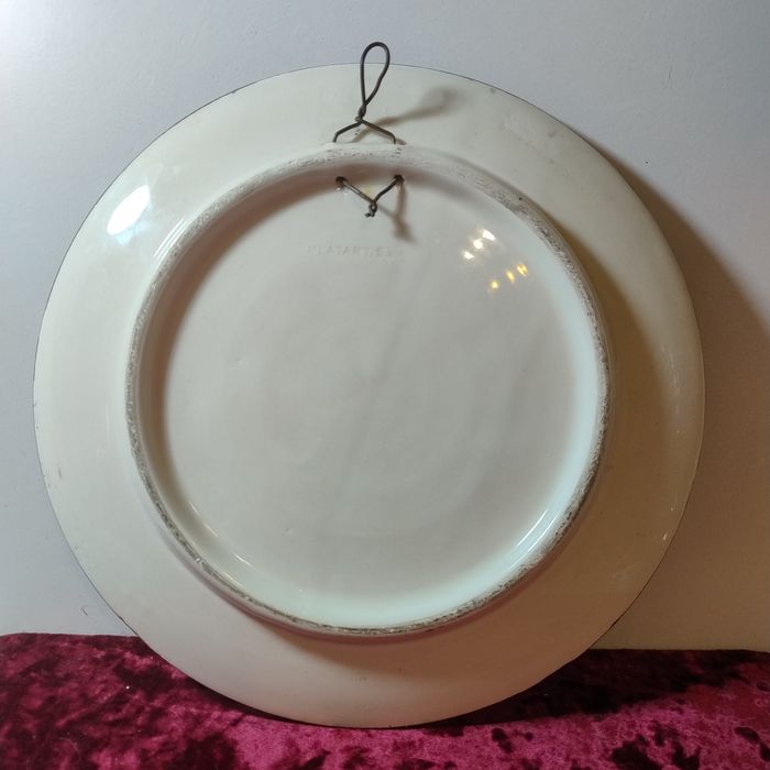 Декоративная настенная тарелка Германия 23 см диаметр