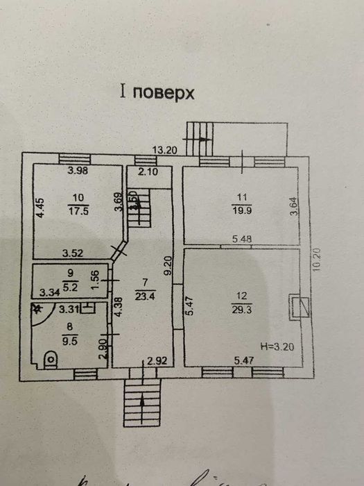 Просторий будинок на 4 рівнях у Біл Фонтані на вул Петрашевського