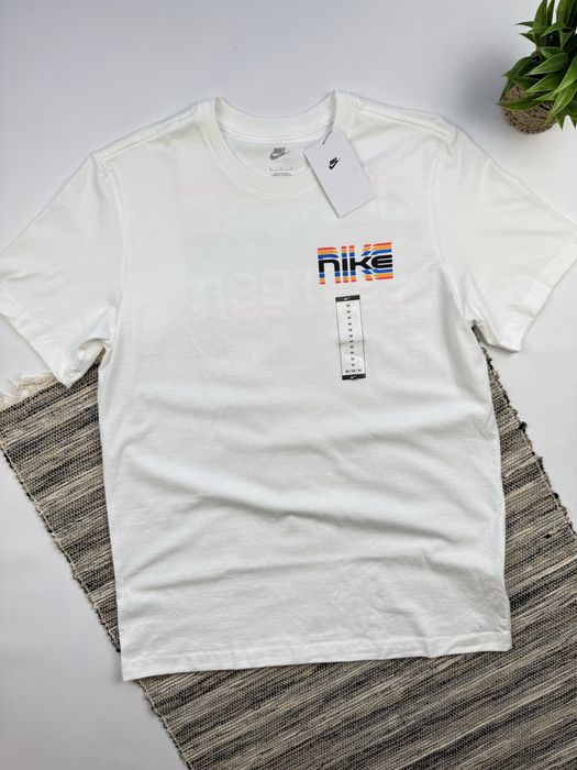 Футболка Nike Crew Reverb white