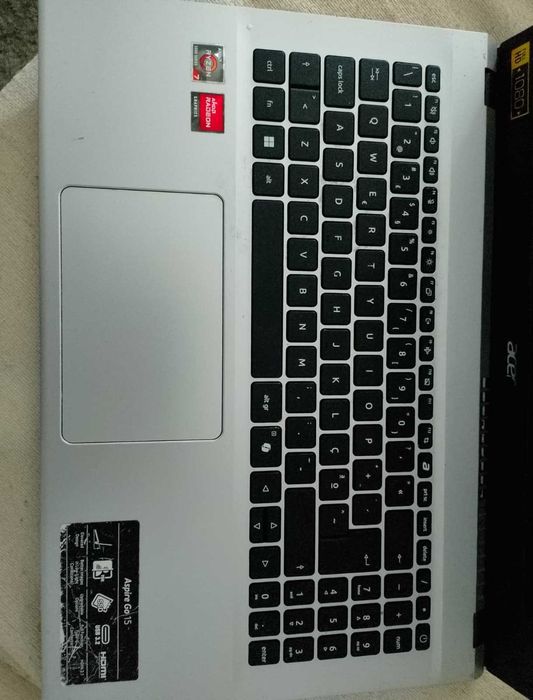 Portátil ACER Aspire GO 15 (AVARIADO)