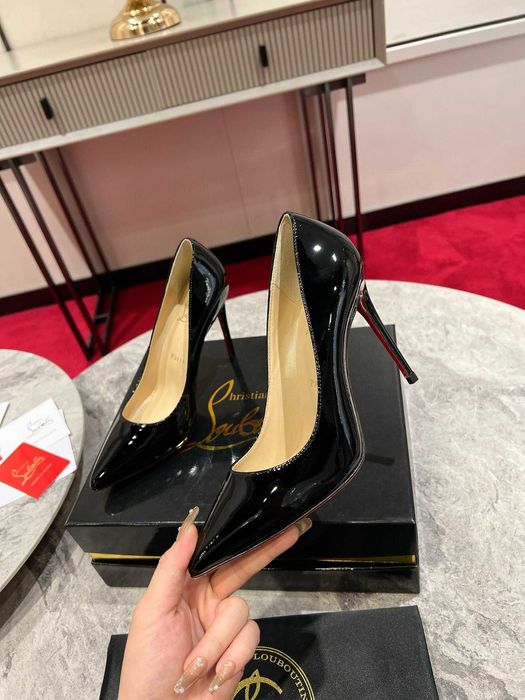 szpilki  Christian Louboutin czarne lakierowane