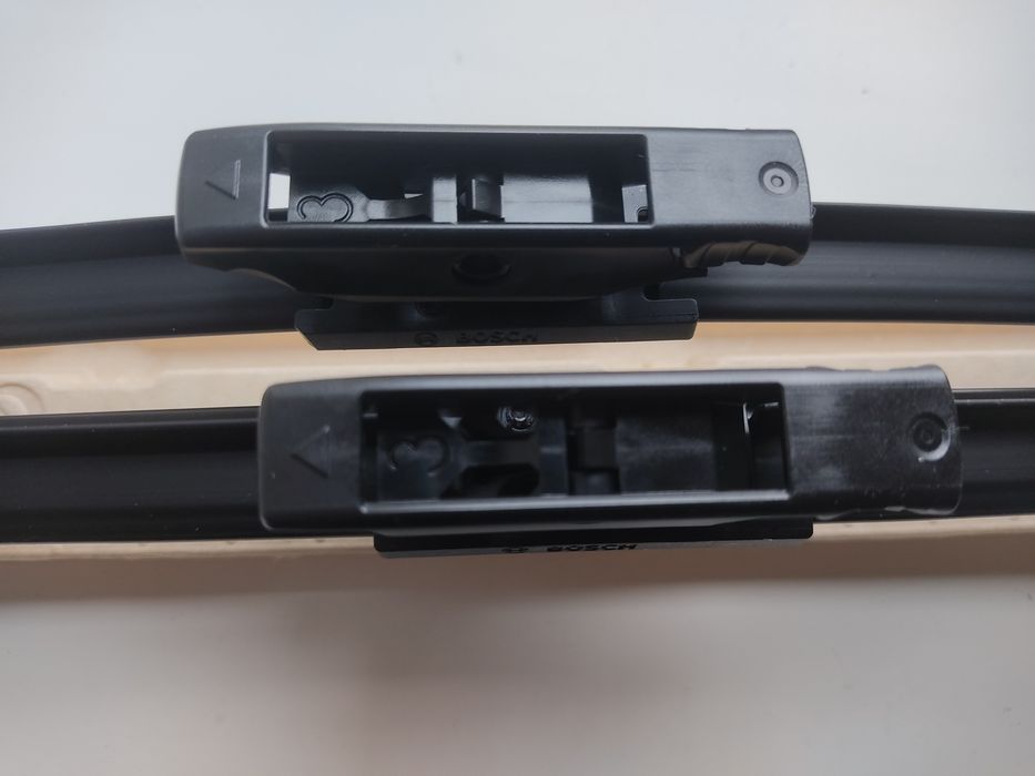 Щетки стеклоочистителя Bosch Aerotwin 550+475mm  Renault. Dacia.