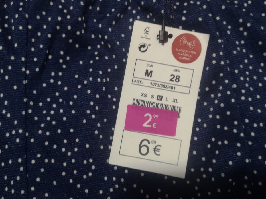 Saia azul às bolinhas Lefties